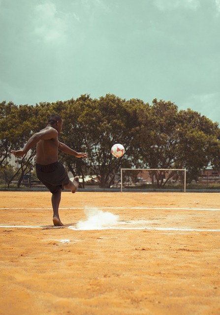 都值得被理 都值得被理