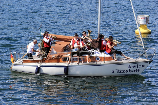 中保持强劲 中保持强劲