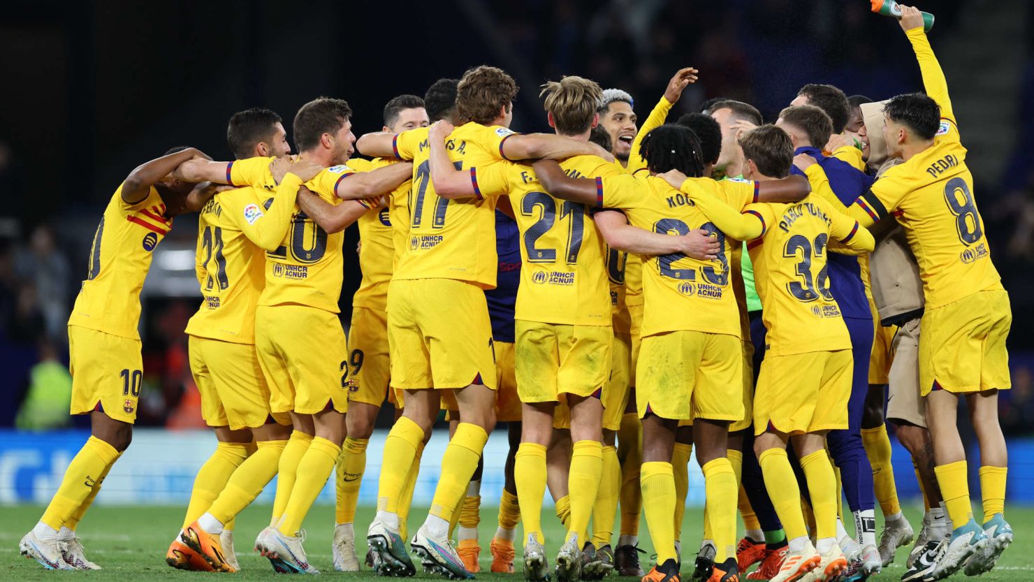 响了警钟 响了警钟